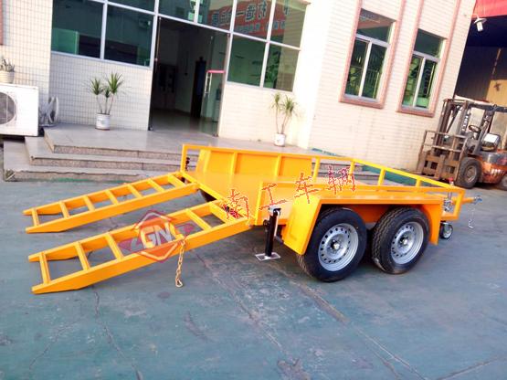 轻型平板车 2.5吨ATV赢博(中国) 带爬梯