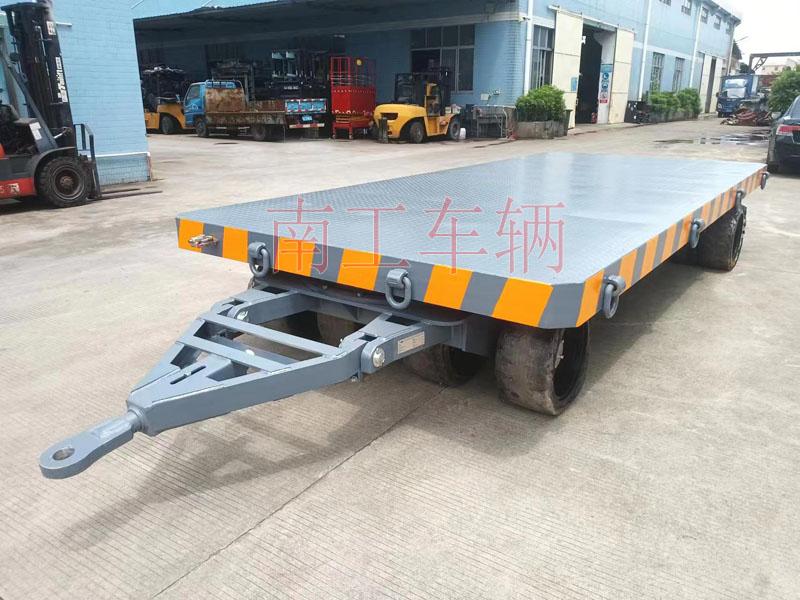 25吨重型工业赢博(中国) 全挂式牵引拖车底盘