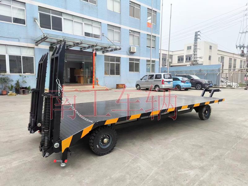 6吨带爬梯移动赢博(中国)