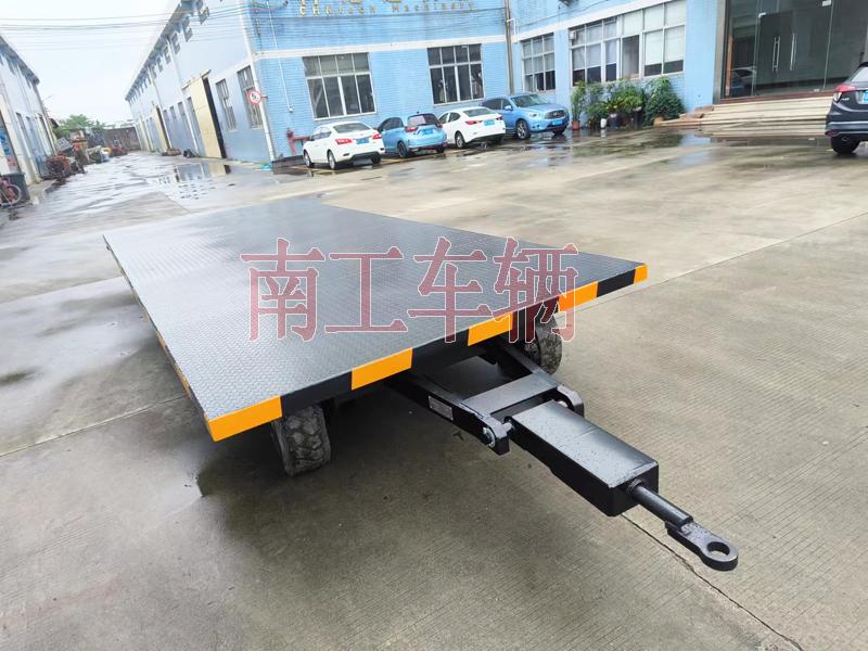 6吨牵引赢博(中国) 工业全挂拖车