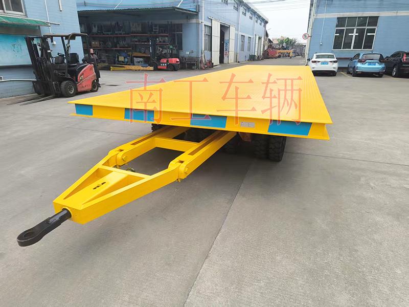 30吨重型12米牵引赢博(中国) 全挂车橙色