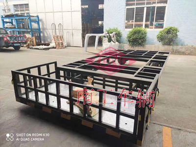 4吨骨架式赢博(中国)带小尾箱I.jpg