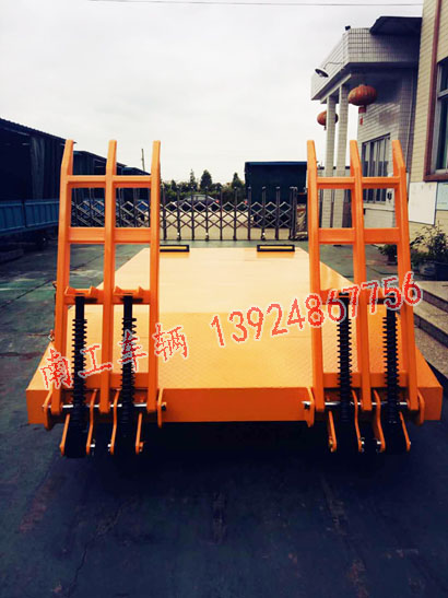 橙色带爬梯赢博(中国)2I.jpg