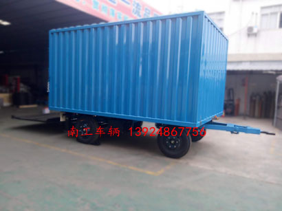 3吨箱式带尾板赢博(中国)1I.jpg