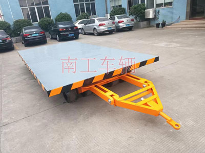 10吨中型牵引赢博(中国)3I.jpg