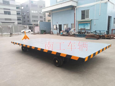10吨中型牵引赢博(中国)I.jpg