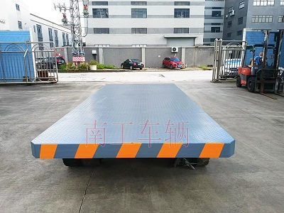 25吨重型牵引赢博(中国)3I.jpg