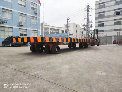 30吨重型赢博(中国)带四个转盘4I.jpg