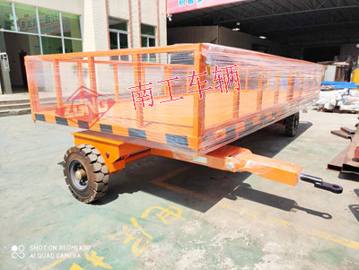 5吨护栏型赢博(中国) 全挂车4I.jpg