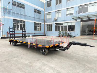 6吨带爬梯移动赢博(中国)4I.jpg
