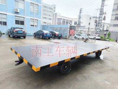 6吨牵引赢博(中国) 工业全挂拖车3I.jpg