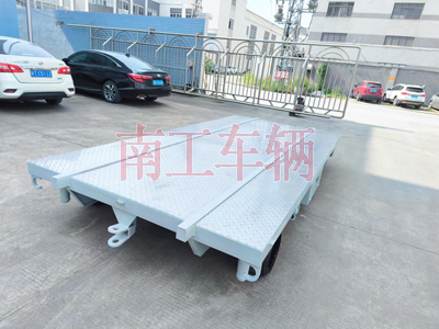船体艏段运输赢博(中国)1I.jpg